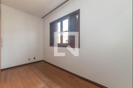 Casa à venda com 217m², 3 quartos e 4 vagasSuíte 2
