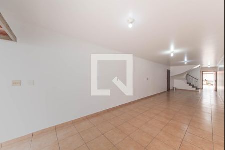 Casa à venda com 217m², 3 quartos e 4 vagasGaragem