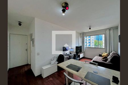 Sala de apartamento para alugar com 1 quarto, 69m² em Cidade Monções, São Paulo