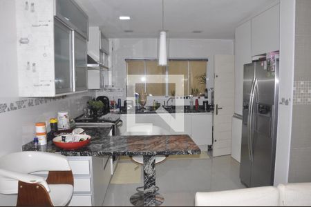 Casa à venda com 250m², 3 quartos e 5 vagas Copo e Cozinha