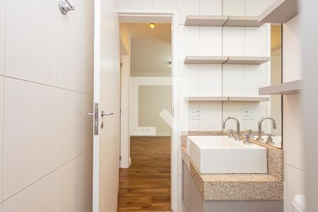 Apartamento para alugar com 54m², 2 quartos e 1 vaga Apartamento para alugar com 54m², 2 quartos e 1 vagaBanheiro