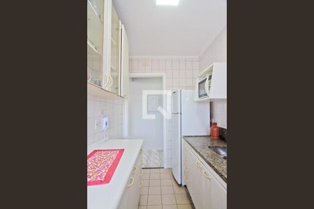 Apartamento para alugar com 57m², 2 quartos e 1 vaga Apartamento para alugar com 57m², 2 quartos e 1 vagaCozinha