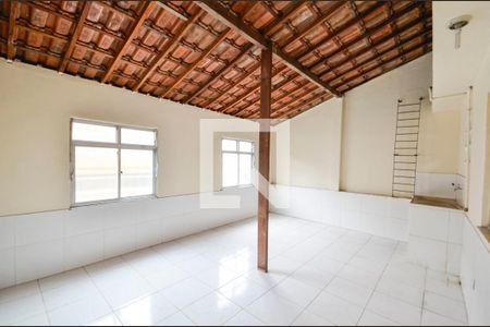 Apartamento à venda com 150m², 4 quartos e sem vagaTerraço