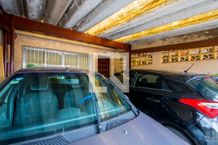 Casa à venda com 170m², 3 quartos e 2 vagas Casa à venda com 170m², 3 quartos e 2 vagasGaragem