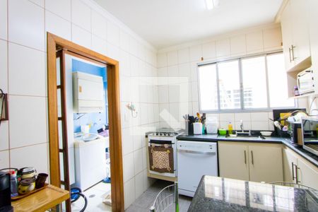 Casa à venda com 170m², 3 quartos e 2 vagas Casa à venda com 170m², 3 quartos e 2 vagasCozinha