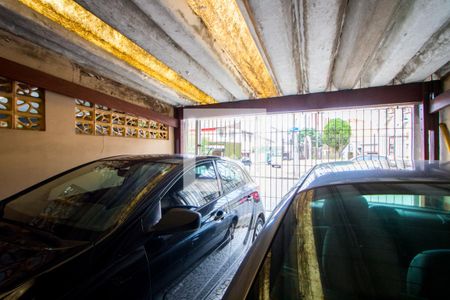 Casa à venda com 170m², 3 quartos e 2 vagas Casa à venda com 170m², 3 quartos e 2 vagasGaragem