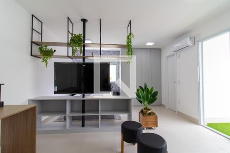 Sala de apartamento para alugar com 1 quarto, 46m² em Centro, Campinas