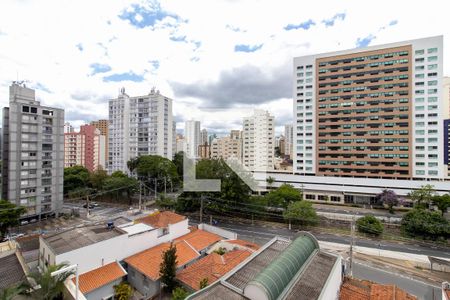 Varanda vista de apartamento para alugar com 1 quarto, 46m² em Centro, Campinas