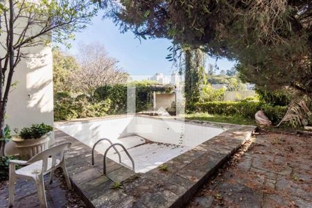 Casa à venda com 540m², 6 quartos e 5 vagas