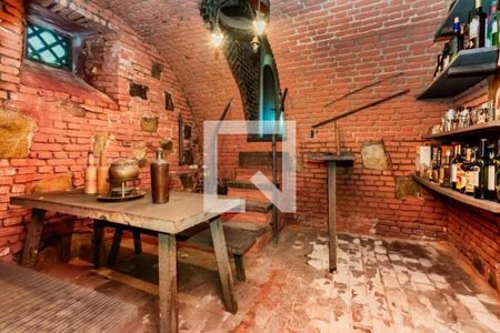 Casa à venda com 540m², 6 quartos e 5 vagas