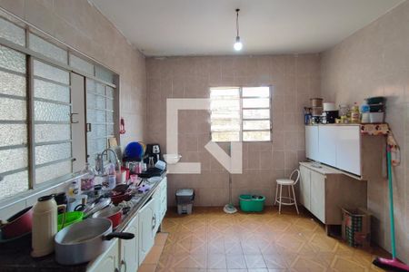 Casa à venda com 664m², 6 quartos e 2 vagasCasa 3 - Cozinha