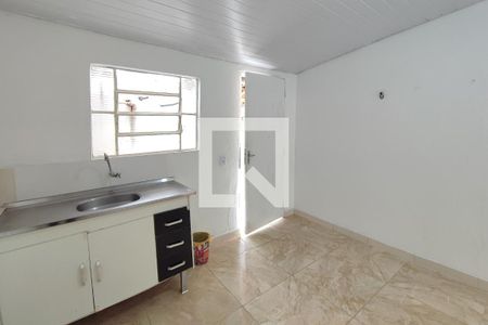 Casa à venda com 664m², 6 quartos e 2 vagasCasa 2 - Sala e Cozinha