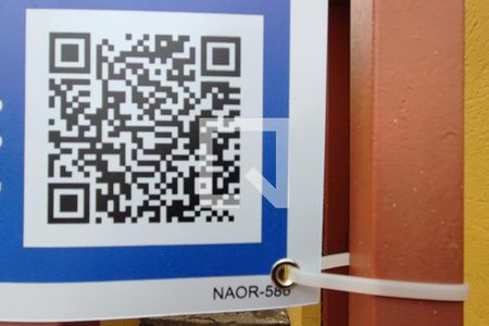 Casa à venda com 664m², 6 quartos e 2 vagasPLACA INSTALADA NA FACHADA