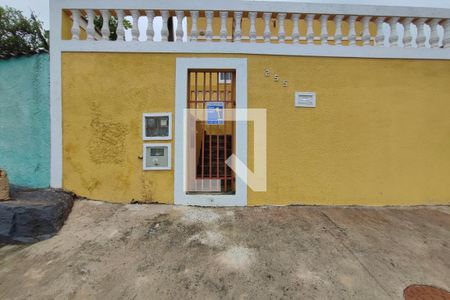 Casa à venda com 664m², 6 quartos e 2 vagasPLACA INSTALADA NA FACHADA