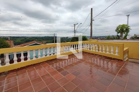 Casa à venda com 664m², 6 quartos e 2 vagasCasa 3 - Quintal