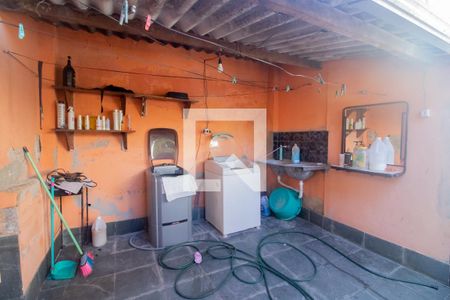 Casa à venda com 720m², 3 quartos e 6 vagasÁrea de Serviço