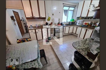 Apartamento à venda com 181m², 3 quartos e 1 vaga