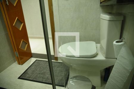 Apartamento à venda com 72m², 2 quartos e 2 vagasBanheiro Social 