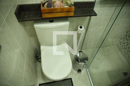 Apartamento à venda com 72m², 2 quartos e 2 vagasBanheiro Social 