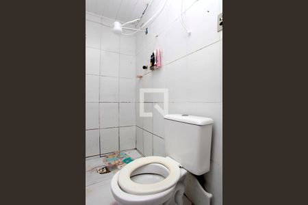 Casa à venda com 366m², 5 quartos e 4 vagasBanheiro 2