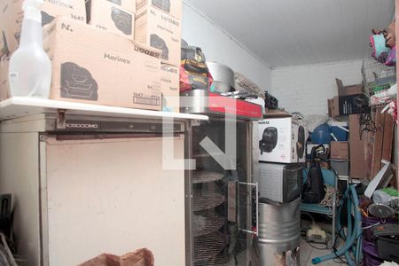 Casa à venda com 366m², 5 quartos e 4 vagasGaragem - Despensa / Depósito