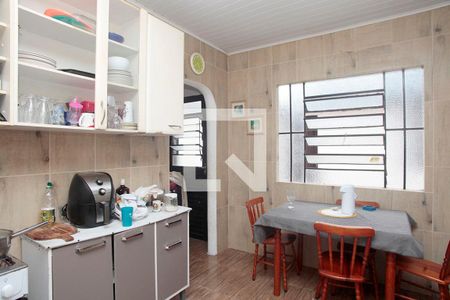 Casa à venda com 366m², 5 quartos e 4 vagasCozinha 2