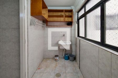 Apartamento para alugar com 138m², 3 quartos e 1 vagaÁrea de Serviço