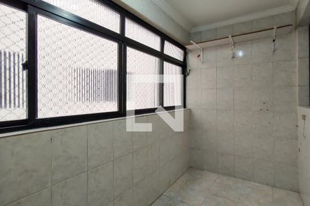 Apartamento para alugar com 138m², 3 quartos e 1 vagaÁrea de Serviço