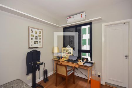 Apartamento à venda com 186m², 3 quartos e 3 vagas Apartamento à venda com 186m², 3 quartos e 3 vagasSuíte 2