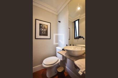 Apartamento à venda com 186m², 3 quartos e 3 vagas Apartamento à venda com 186m², 3 quartos e 3 vagasLavabo