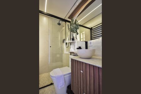 Apartamento à venda com 42m², 2 quartos e 1 vaga Apartamento à venda com 42m², 2 quartos e 1 vagaBanheiro