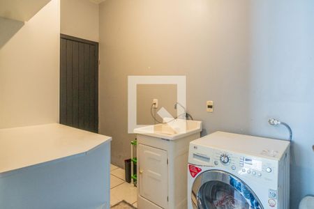 Casa à venda com 255m², 4 quartos e 2 vagasÁrea de Serviço