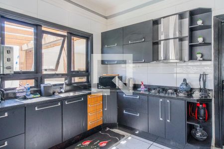 Casa à venda com 255m², 4 quartos e 2 vagasCozinha