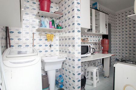 Apartamento à venda com 59m², 2 quartos e sem vagaCozinha + Área de Serviço