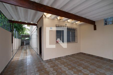 Casa à venda com 150m², 2 quartos e 2 vagas Casa à venda com 150m², 2 quartos e 2 vagasGaragem