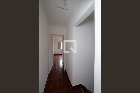 Casa à venda com 150m², 2 quartos e 2 vagas Casa à venda com 150m², 2 quartos e 2 vagasCorredor