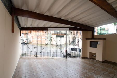 Casa à venda com 150m², 2 quartos e 2 vagas Casa à venda com 150m², 2 quartos e 2 vagasGaragem
