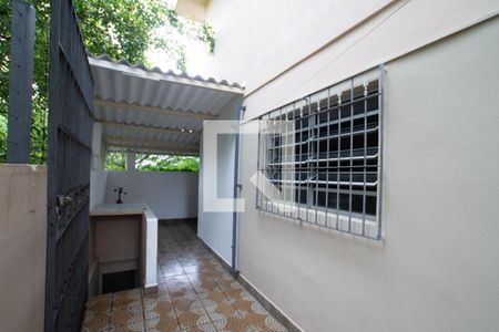 Casa à venda com 150m², 2 quartos e 2 vagas Casa à venda com 150m², 2 quartos e 2 vagasÁrea externa