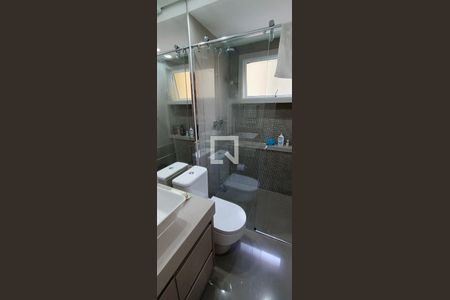 Apartamento à venda com 116m², 3 quartos e 2 vagas Apartamento à venda com 116m², 3 quartos e 2 vagasBanheiro