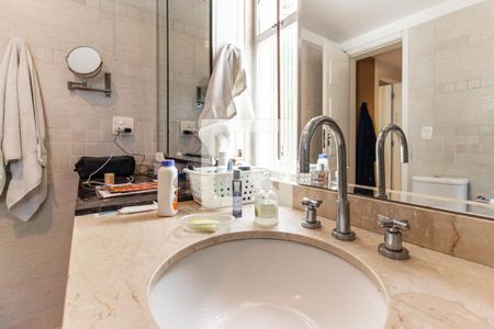 Apartamento para alugar com 220m², 3 quartos e 3 vagasBanheiro da Suíte