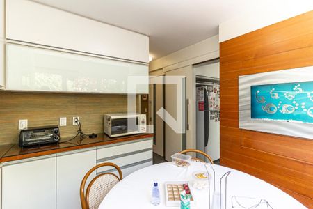 Apartamento para alugar com 220m², 3 quartos e 3 vagasCozinha - Copa