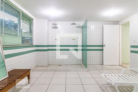 Apartamento à venda com 135m², 2 quartos e 2 vagas Apartamento à venda com 135m², 2 quartos e 2 vagasSaúna