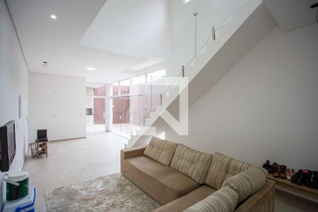 Casa à venda com 310m², 3 quartos e 4 vagasSalão Social