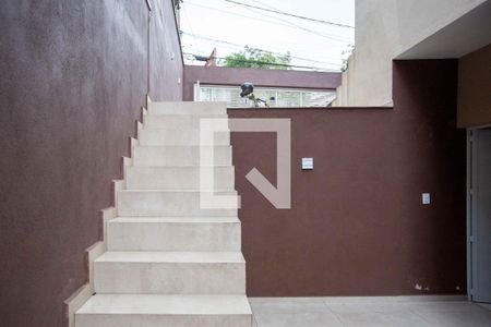 Casa à venda com 310m², 3 quartos e 4 vagasQuintal