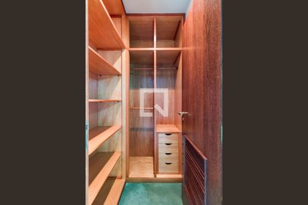 Apartamento à venda com 300m², 3 quartos e 3 vagasQuarto 