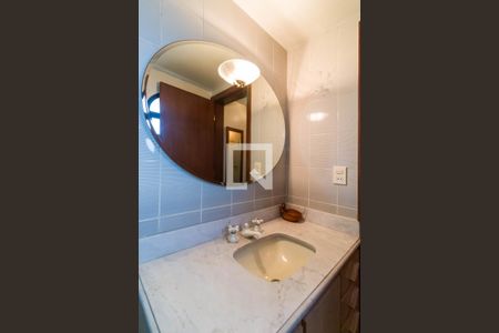 Apartamento à venda com 300m², 3 quartos e 3 vagasBanheiro