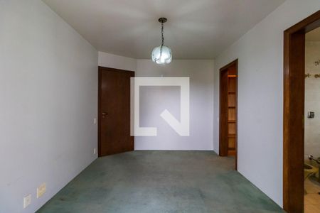 Apartamento à venda com 300m², 3 quartos e 3 vagasQuarto 