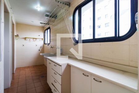 Apartamento à venda com 300m², 3 quartos e 3 vagasÁrea de serviço 