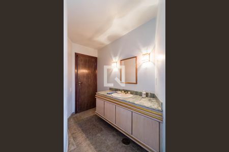 Apartamento à venda com 300m², 3 quartos e 3 vagasBanheiro