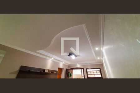 Casa 1 - Sala de casa à venda com 6 quartos, 216m² em Jardim D’abril, Osasco